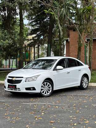 CHEVROLET-CRUZE-2014