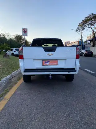 CHEVROLET-MONTANA-2016