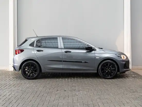 CHEVROLET-ONIX-2022