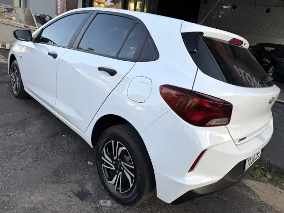 CHEVROLET-ONIX-2024