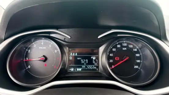 CHEVROLET-ONIX-2024