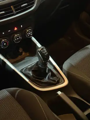 CHEVROLET-ONIX-2021