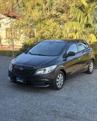 CHEVROLET-ONIX-2017
