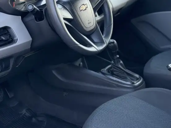 CHEVROLET-ONIX-1.0 MPFI JOY 8V FLEX 4P MANUAL CHEVROLET-ONIX-2017
