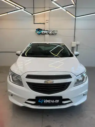 CHEVROLET-ONIX-2015