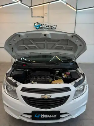 CHEVROLET-ONIX-1.0 MPFI LS 8V FLEX 4P MANUAL CHEVROLET-ONIX-2015
