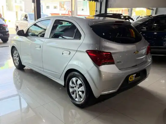 CHEVROLET-ONIX-1.0 MPFI LT 8V FLEX 4P MANUAL CHEVROLET-ONIX-2018