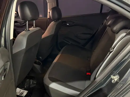 CHEVROLET-ONIX-2019