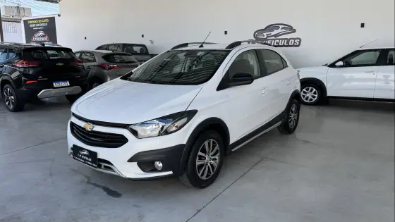 CHEVROLET ONIX 1.4 MPFI ACTIV 8V FLEX 4P AUTOMÁTICO