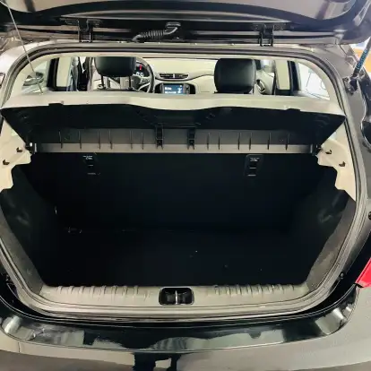 CHEVROLET-ONIX-2018