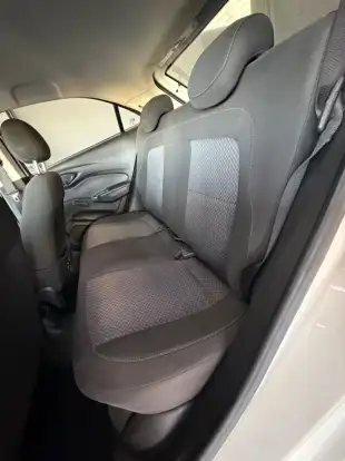 CHEVROLET-ONIX-2017