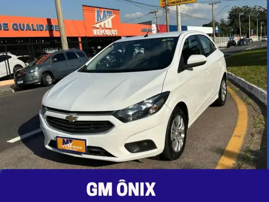 CHEVROLET-ONIX-1.4 MPFI LT 8V FLEX 4P AUTOMÁTICO CHEVROLET-ONIX-2017