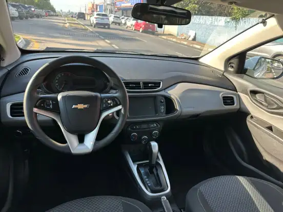 CHEVROLET-ONIX-1.4 MPFI LT 8V FLEX 4P AUTOMÁTICO CHEVROLET-ONIX-2017