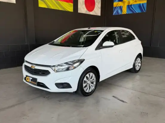 CHEVROLET-ONIX-1.4 MPFI LT 8V FLEX 4P AUTOMÁTICO CHEVROLET-ONIX-2017