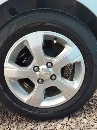 CHEVROLET-ONIX-2019