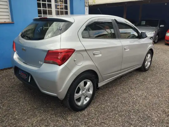 CHEVROLET-ONIX-1.4 MPFI LT 8V FLEX 4P MANUAL CHEVROLET-ONIX-2019