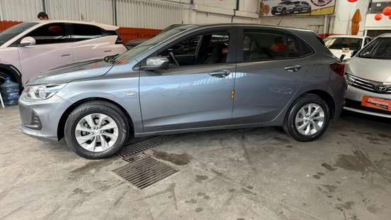 CHEVROLET-ONIX-2022