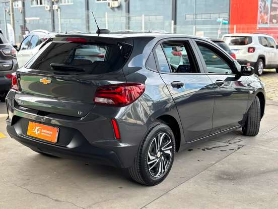CHEVROLET-ONIX-2023