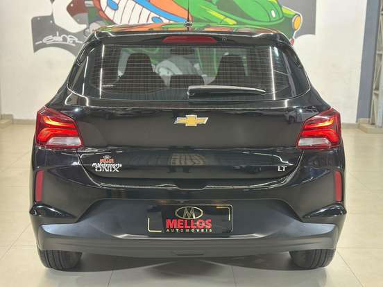 CHEVROLET-ONIX-2022