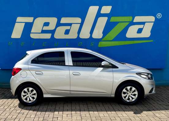CHEVROLET-ONIX-2017