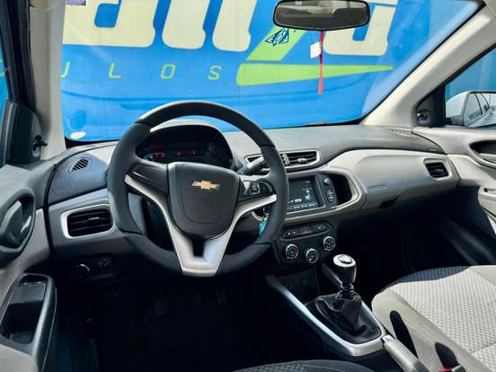 CHEVROLET-ONIX-2017