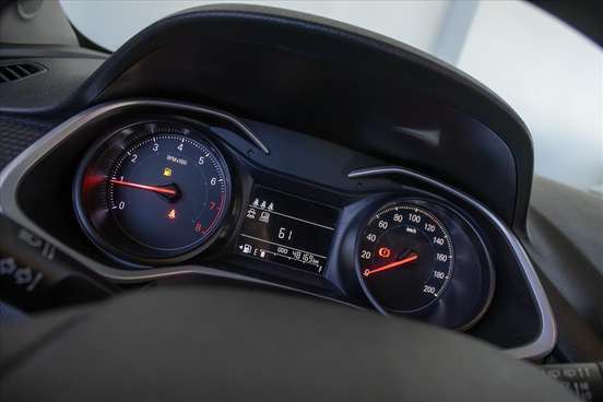 CHEVROLET-ONIX-2024