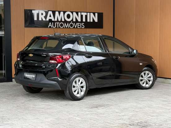 CHEVROLET-ONIX-2020