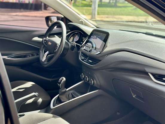 CHEVROLET-ONIX-2022