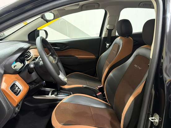 CHEVROLET-ONIX-1.4 MPFI ACTIV 8V FLEX 4P AUTOMÁTICO CHEVROLET-ONIX-2016