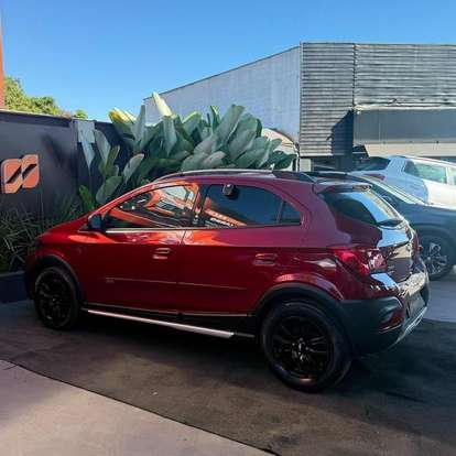 CHEVROLET-ONIX-2018