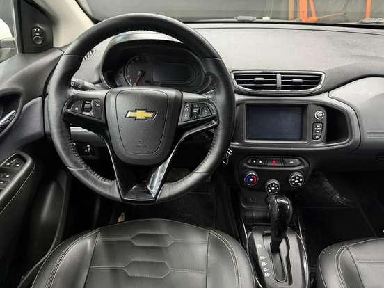 CHEVROLET-ONIX-2018