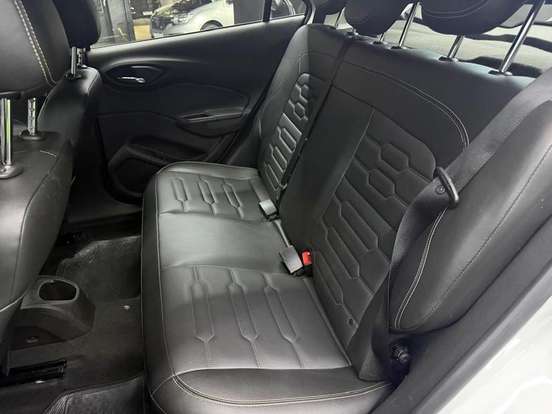 CHEVROLET-ONIX-1.4 MPFI LTZ 8V FLEX 4P AUTOMÁTICO CHEVROLET-ONIX-2018