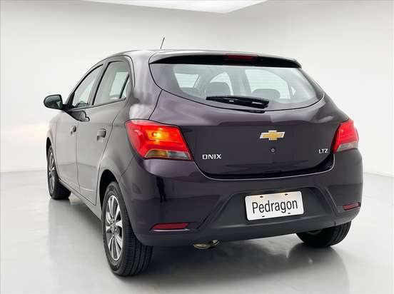 CHEVROLET-ONIX-1.4 MPFI LTZ 8V FLEX 4P AUTOMÁTICO CHEVROLET-ONIX-2019