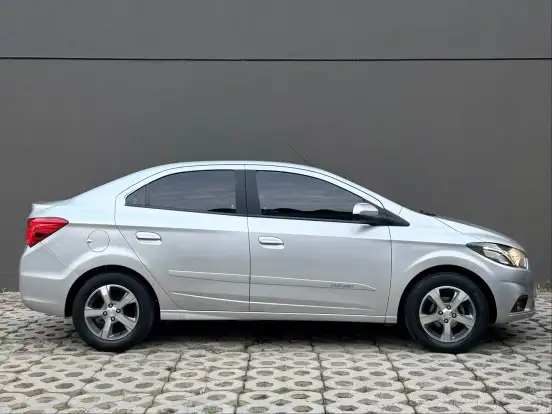 CHEVROLET-PRISMA-2016