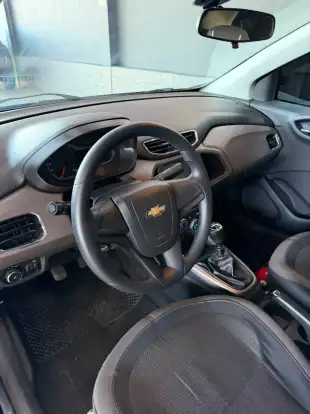 CHEVROLET-PRISMA-2015