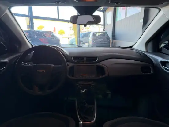 CHEVROLET-PRISMA-2015
