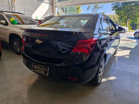 CHEVROLET-PRISMA-2017
