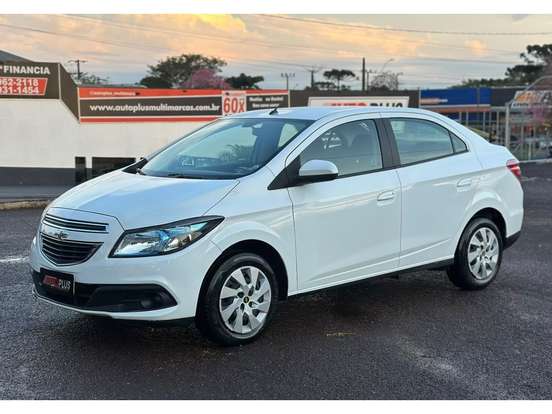 CHEVROLET-PRISMA-2014