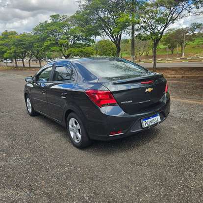 CHEVROLET-PRISMA-2018