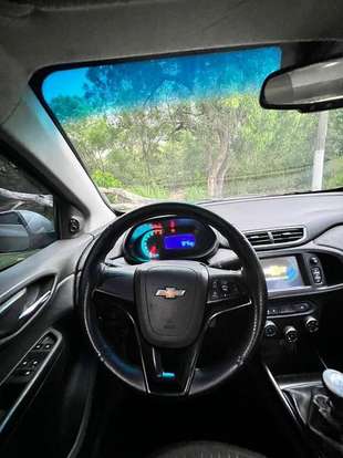 CHEVROLET-PRISMA-2017