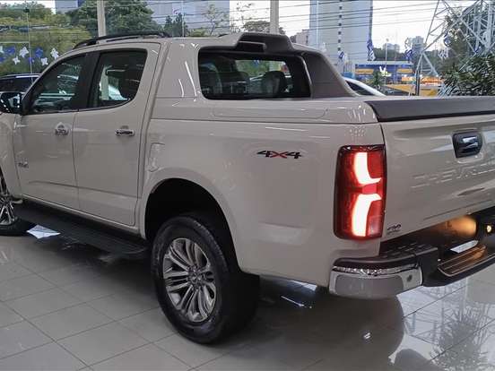 CHEVROLET-S10-2.8 16V TURBO DIESEL HIGH COUNTRY CD 4X4 AUTOMÁTICO CHEVROLET-S10-2026