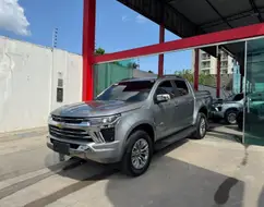 CHEVROLET S10 2.8 16V TURBO DIESEL HIGH COUNTRY CD 4X4 AUTOMÁTICO CHEVROLET S10 2.8 16V TURBO DIESEL HIGH COUNTRY CD 4X4 AUTOMÁTICO