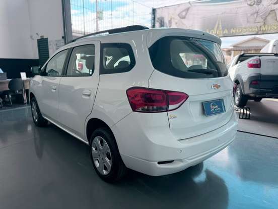 CHEVROLET-SPIN-1.8 LT 8V FLEX 4P AUTOMÁTICO CHEVROLET-SPIN-2023