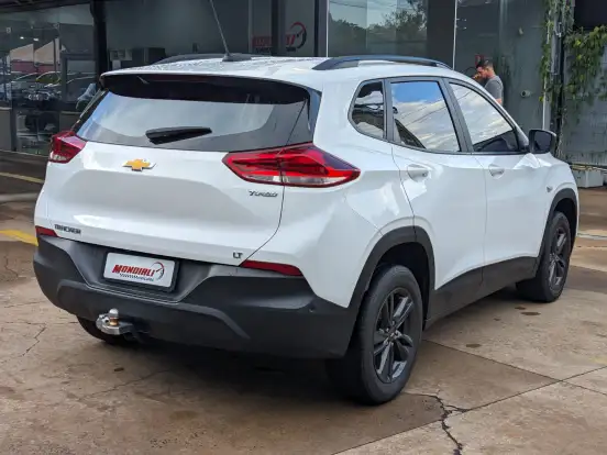 CHEVROLET-TRACKER-2022