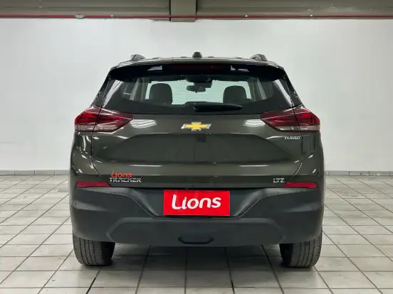 CHEVROLET-TRACKER-2025