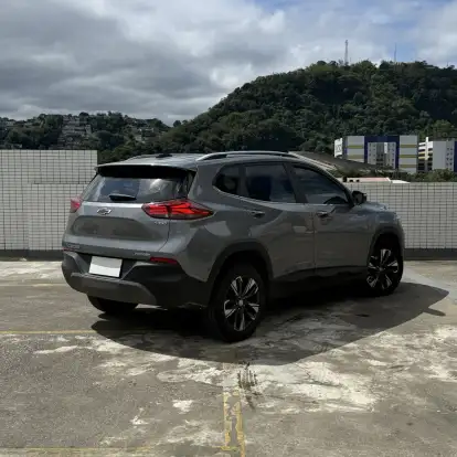 CHEVROLET-TRACKER-2022