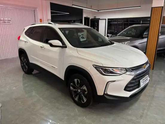 CHEVROLET-TRACKER-2023