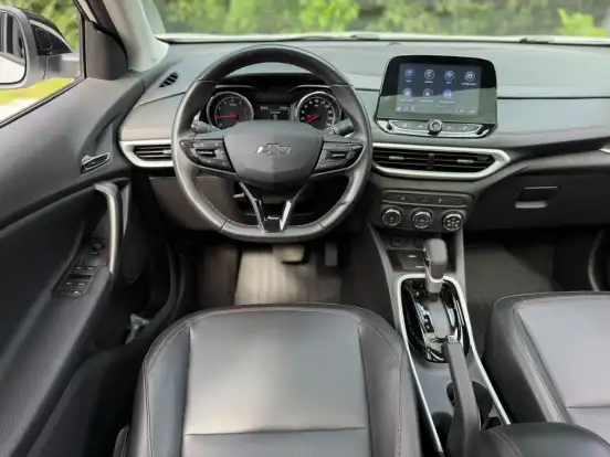 CHEVROLET-TRACKER-2024