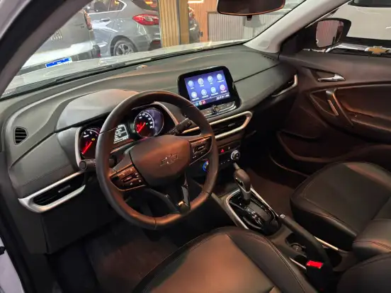 CHEVROLET-TRACKER-2024