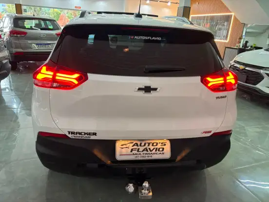 CHEVROLET-TRACKER-2024